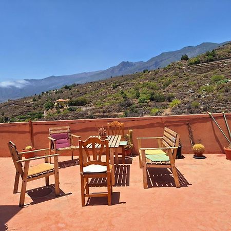 Casa Colores Tenerife Guesthouse กันเดลาเรีย ภายนอก รูปภาพ