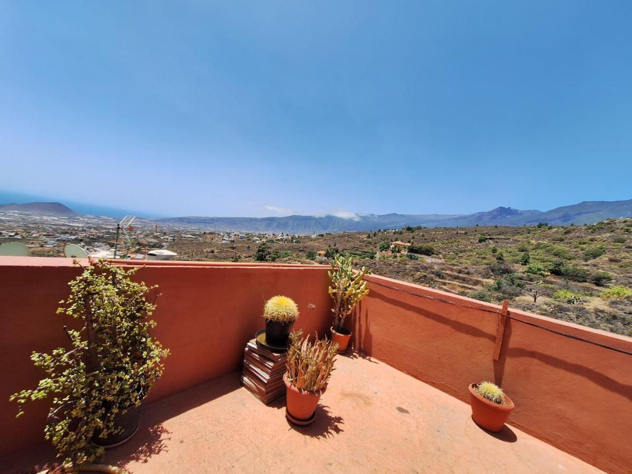 Casa Colores Tenerife Guesthouse กันเดลาเรีย ภายนอก รูปภาพ