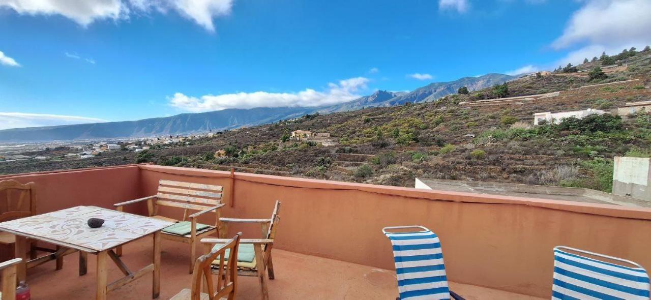 Casa Colores Tenerife Guesthouse กันเดลาเรีย ภายนอก รูปภาพ