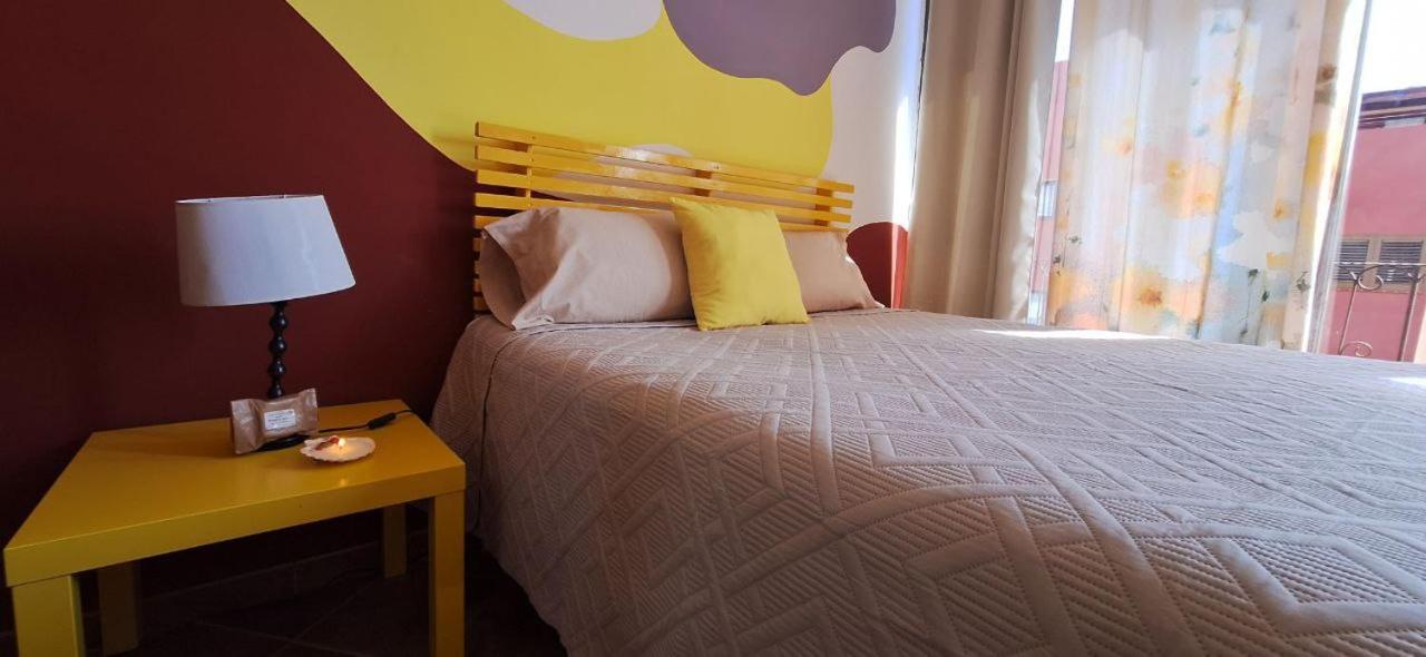 Casa Colores Tenerife Guesthouse กันเดลาเรีย ภายนอก รูปภาพ